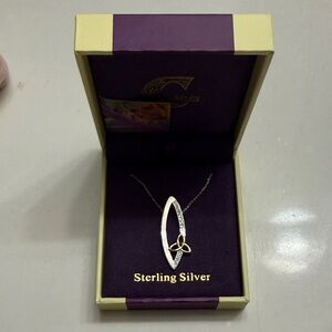 Elegant Sterling Silver Necklace with Gold Accent